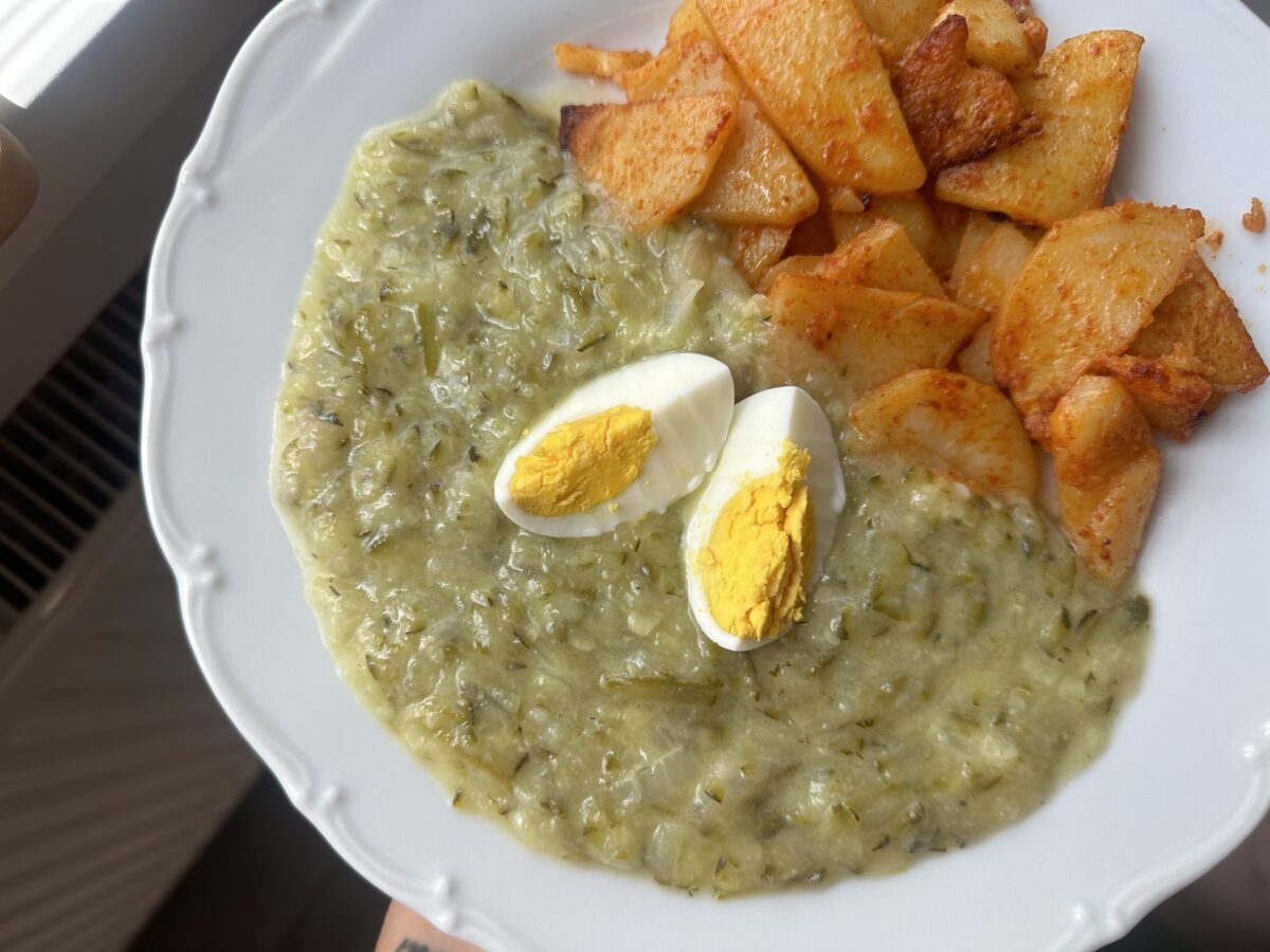 Zuppa di zucchine con uova